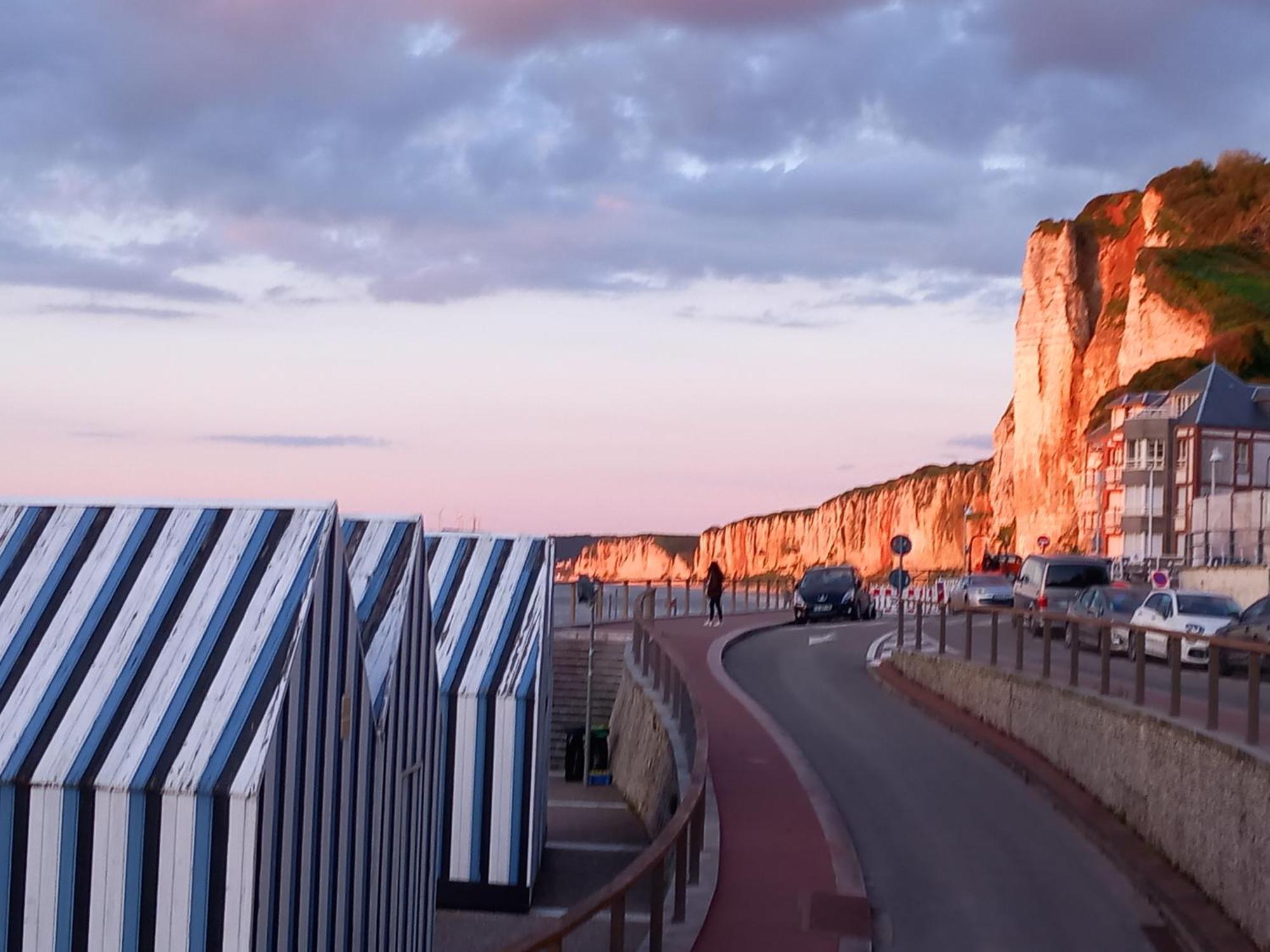 Maison De Vacances Clos Des Hogues Entre Etretat Et Fecamp Saint-Léonard Exteriör bild