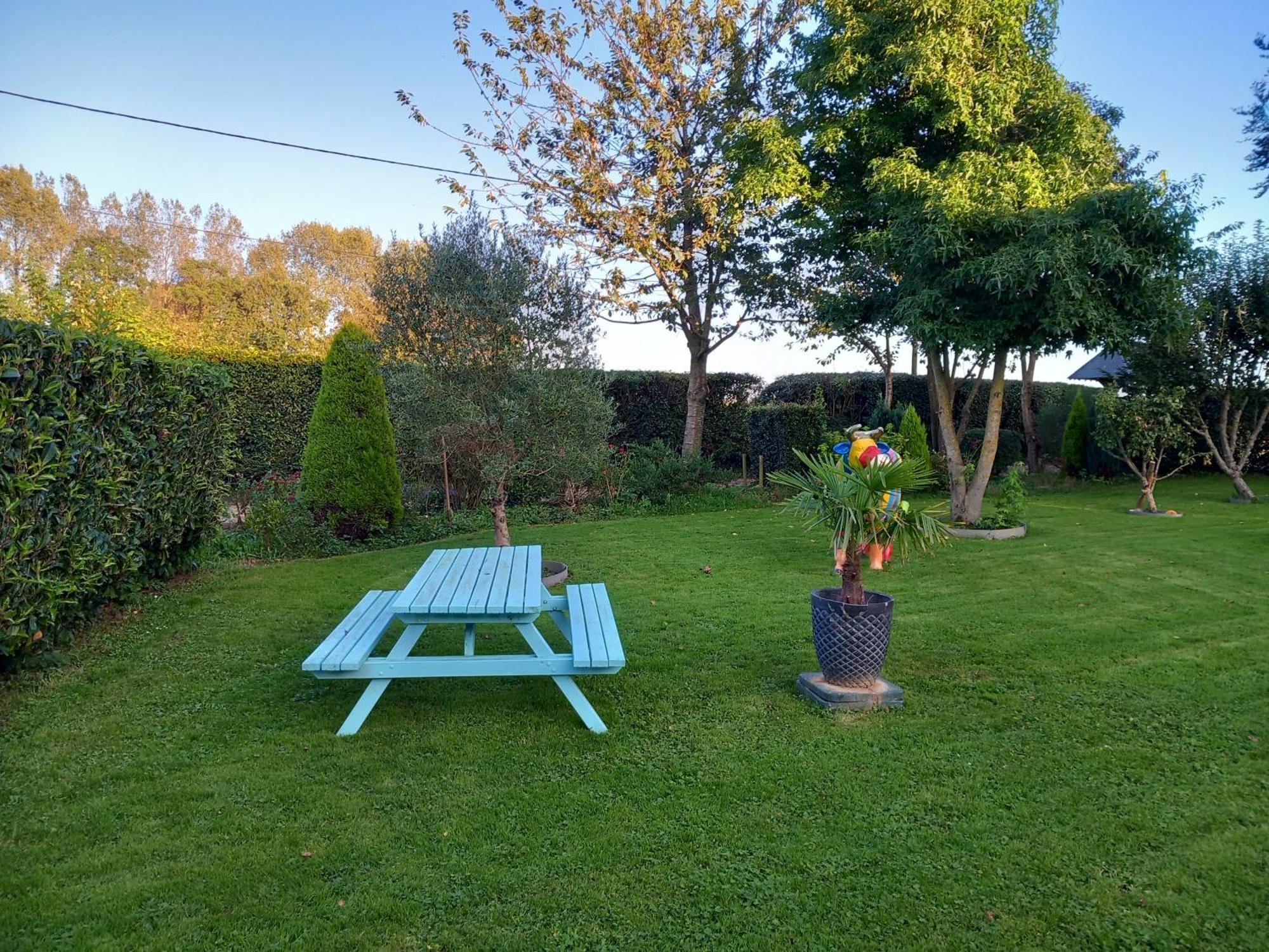 Maison De Vacances Clos Des Hogues Entre Etretat Et Fecamp Saint-Léonard Exteriör bild